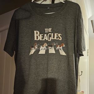 The Beagles walking Abby road woman's tshirt xl more like a large